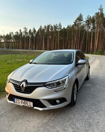 Renault Megane cena 37000 przebieg: 200000, rok produkcji 2016 z Szczecin małe 211